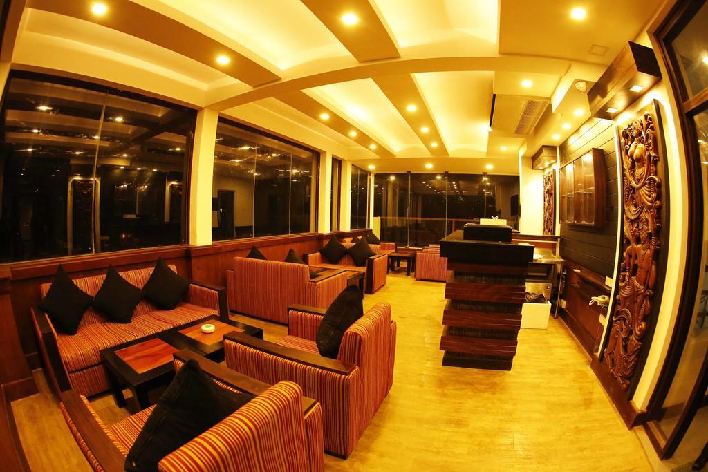 Blue Beach Hotel Ваддува Экстерьер фото